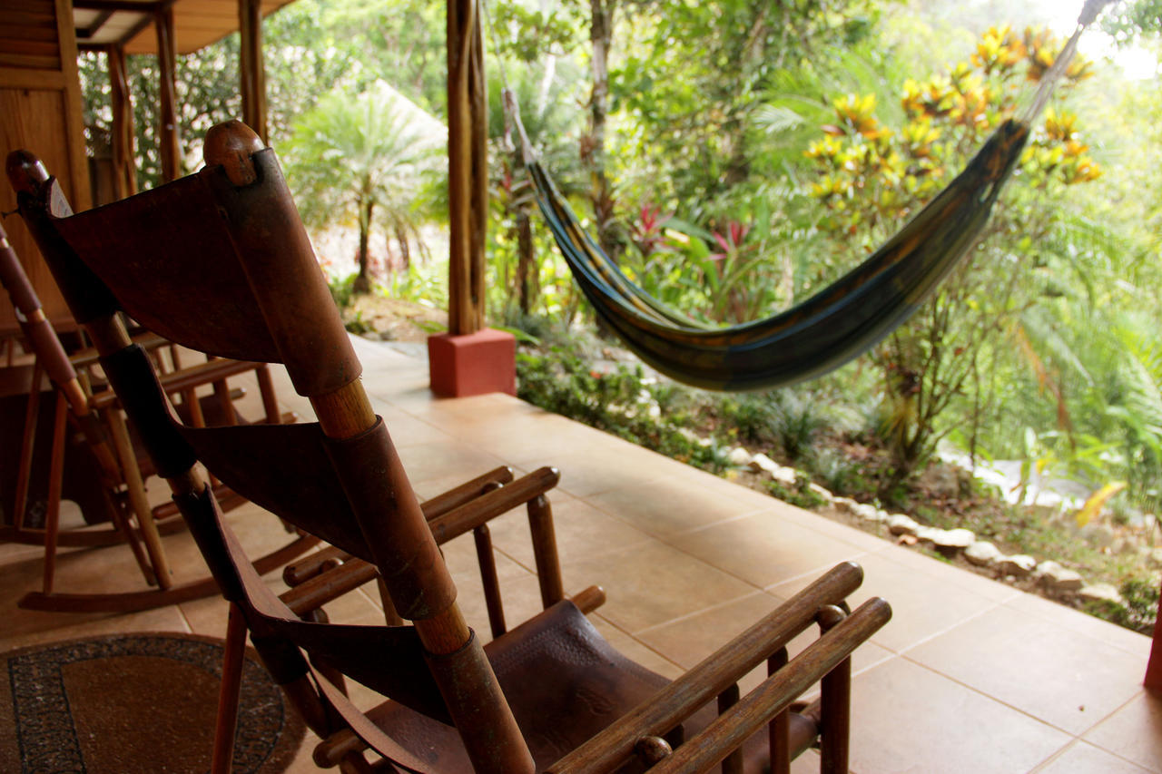 Luna Lodge Carate Bilik gambar